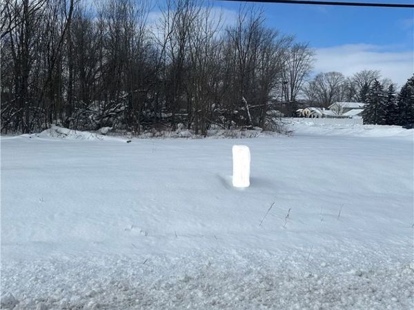 Creek Road, Lewiston, NY 14092