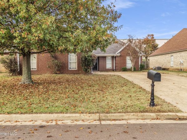 814 Clearview Cove, Southaven, MS 38672