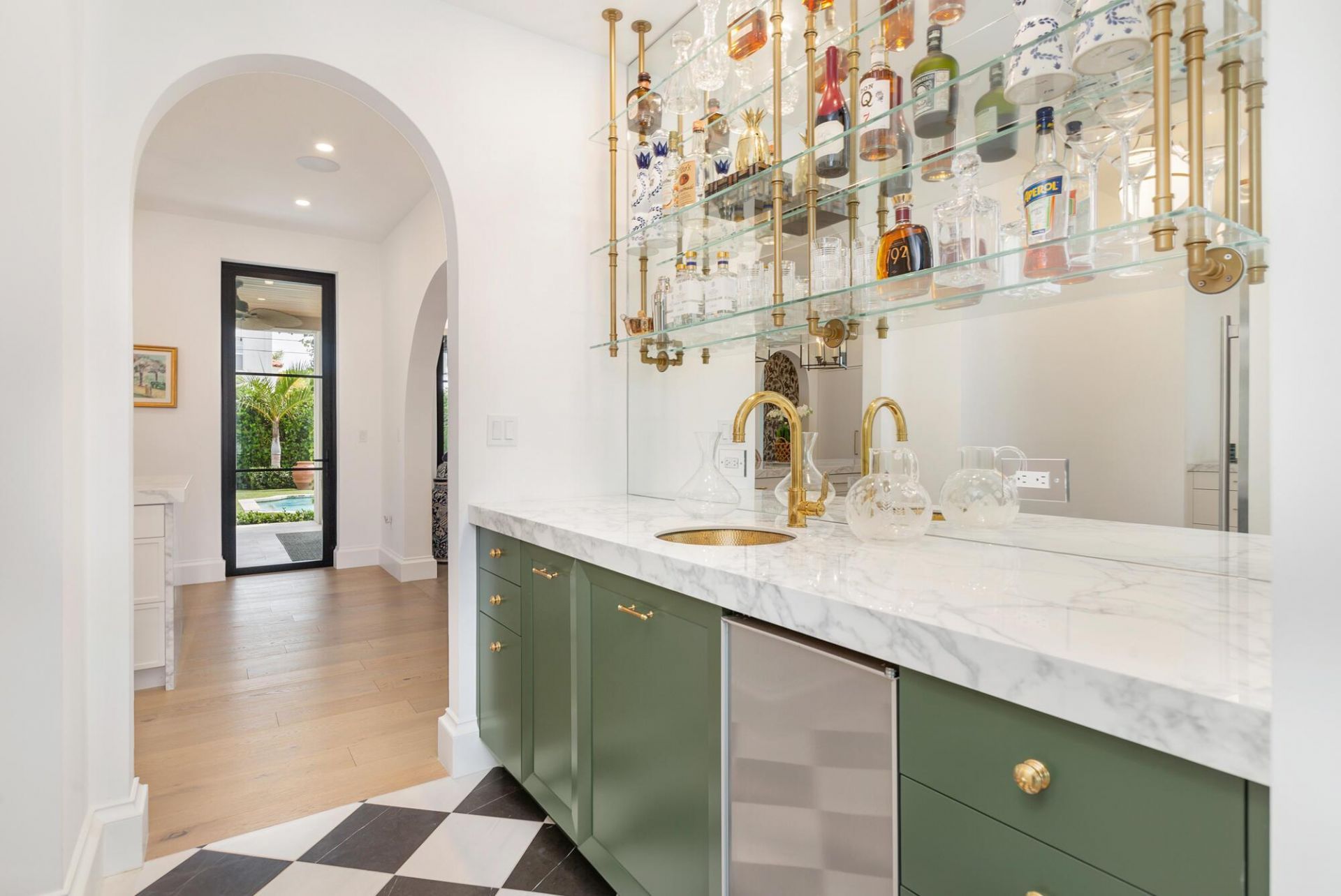 302 E Lakewood Road, West Palm Beach, FL 33405 Photo