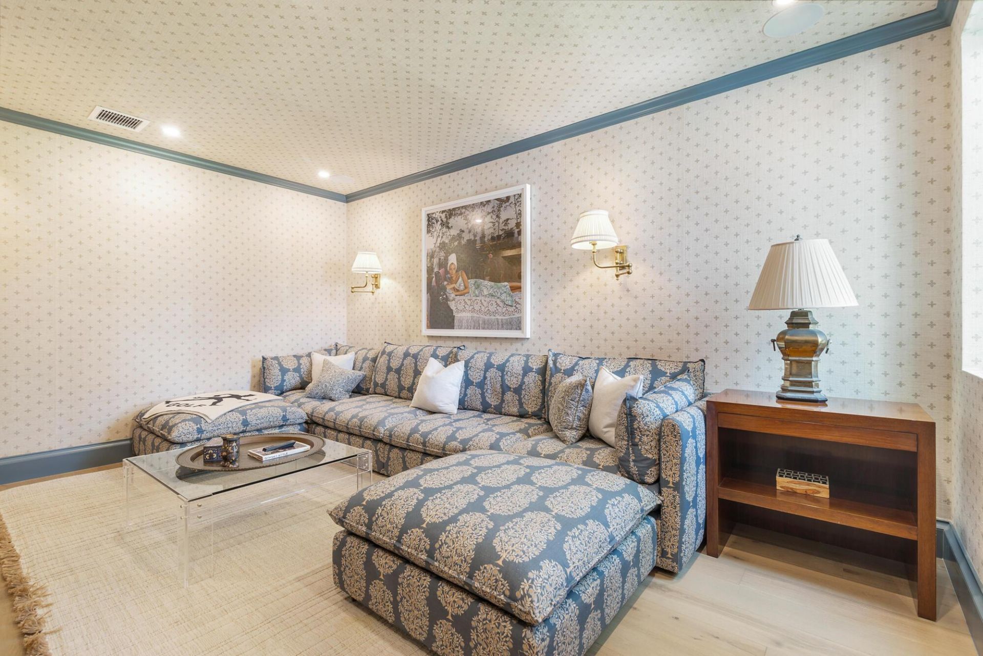 302 E Lakewood Road, West Palm Beach, FL 33405 Photo