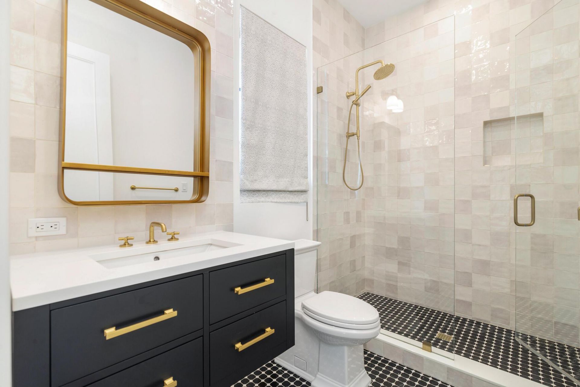 302 E Lakewood Road, West Palm Beach, FL 33405 Photo