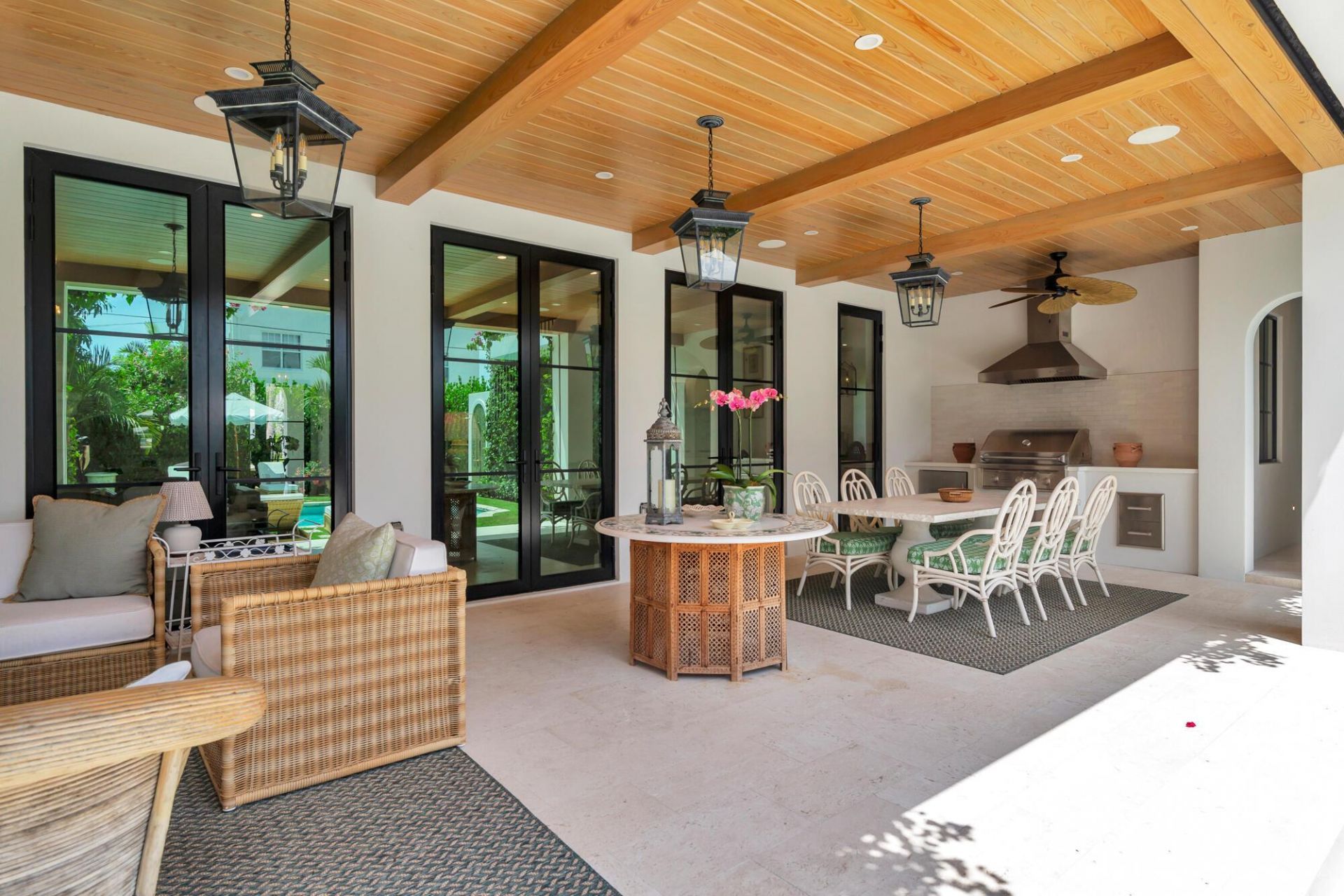 302 E Lakewood Road, West Palm Beach, FL 33405 Photo