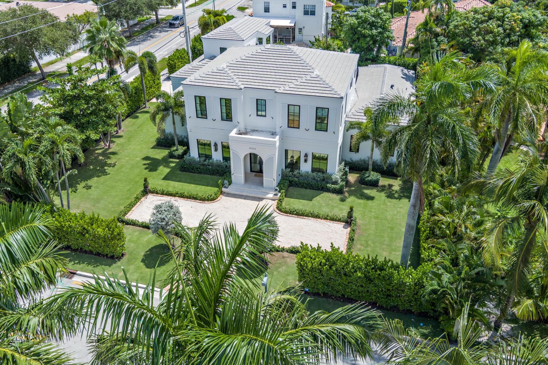 302 E Lakewood Road, West Palm Beach, FL 33405 Photo