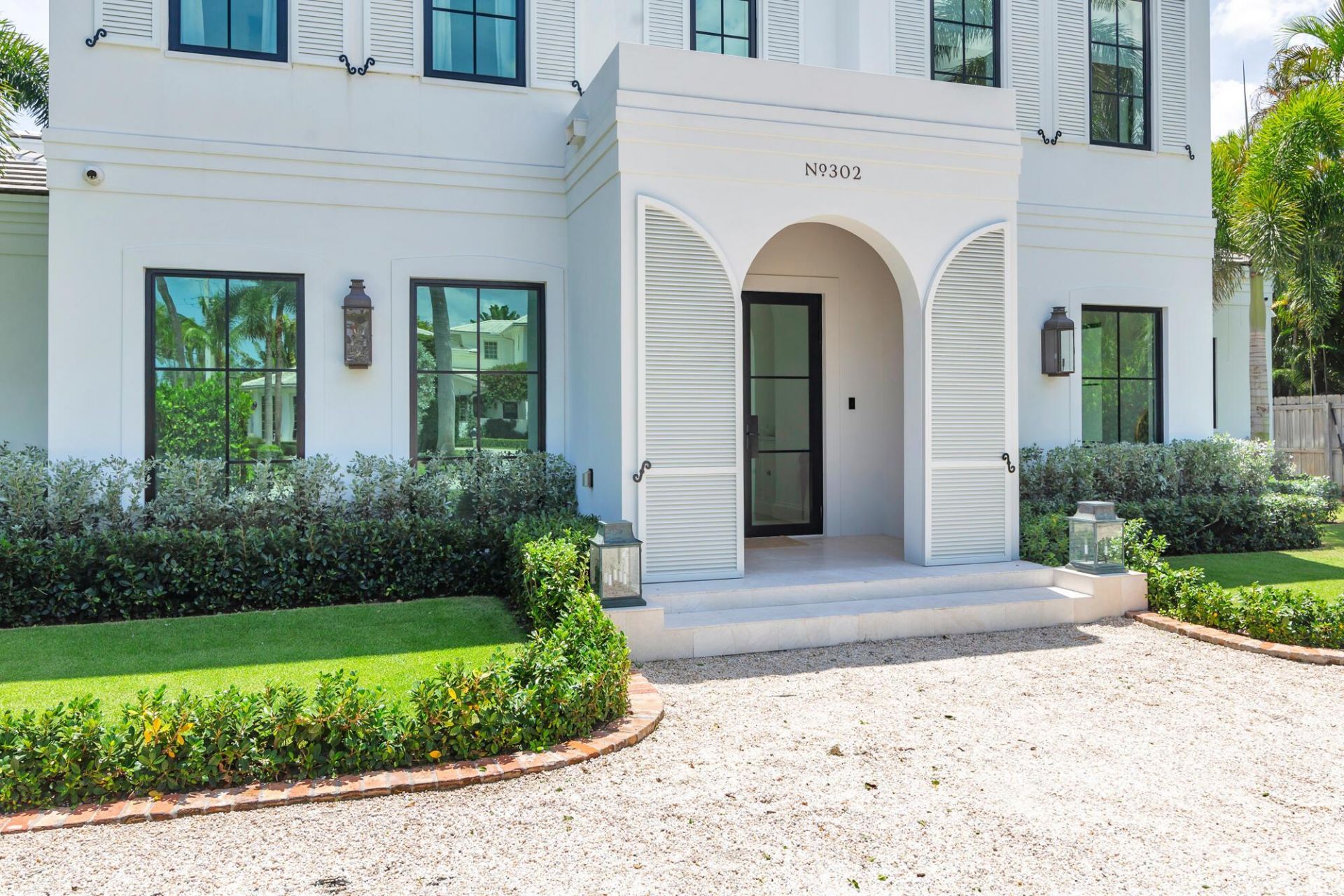 302 E Lakewood Road, West Palm Beach, FL 33405 Photo