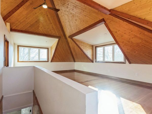 215 Traer Street, Mount Auburn, IA 52313