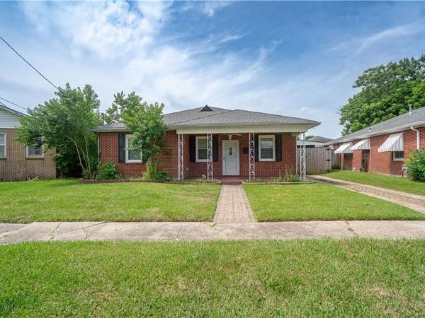 526 HONORE Drive, Jefferson, LA 70121
