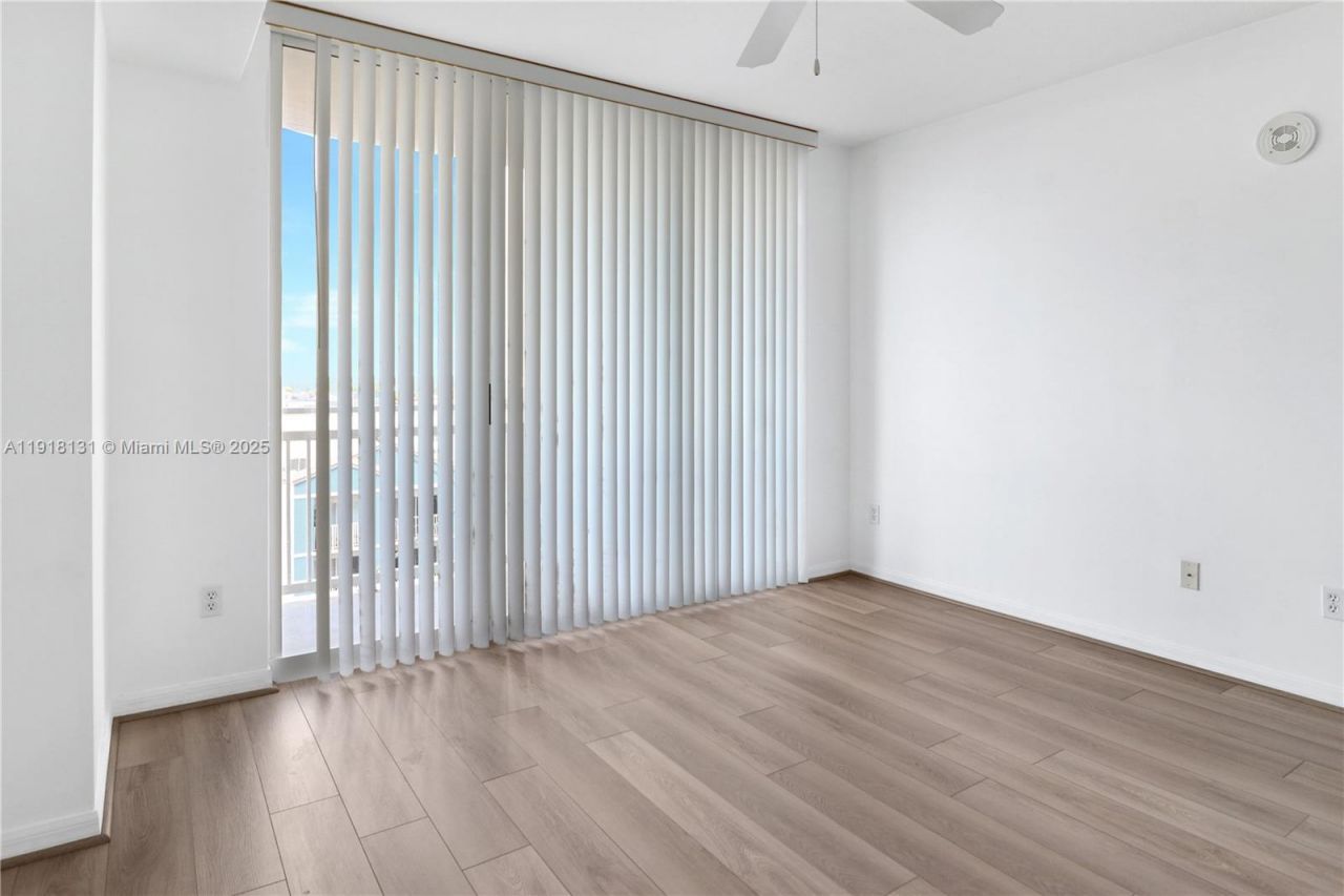 2665 SW 37th Ave, Unit 908, Miami, FL 33133 Photo