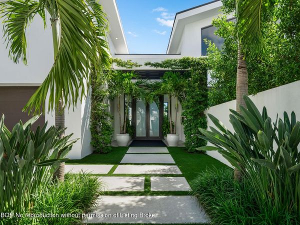 4444 Washington Road, West Palm Beach, FL 33405