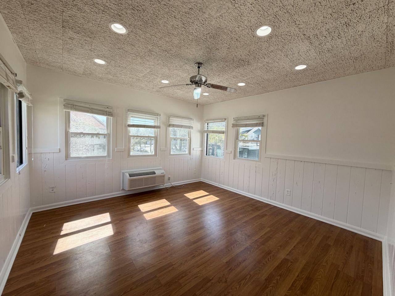 510 Mill Street Photo 4