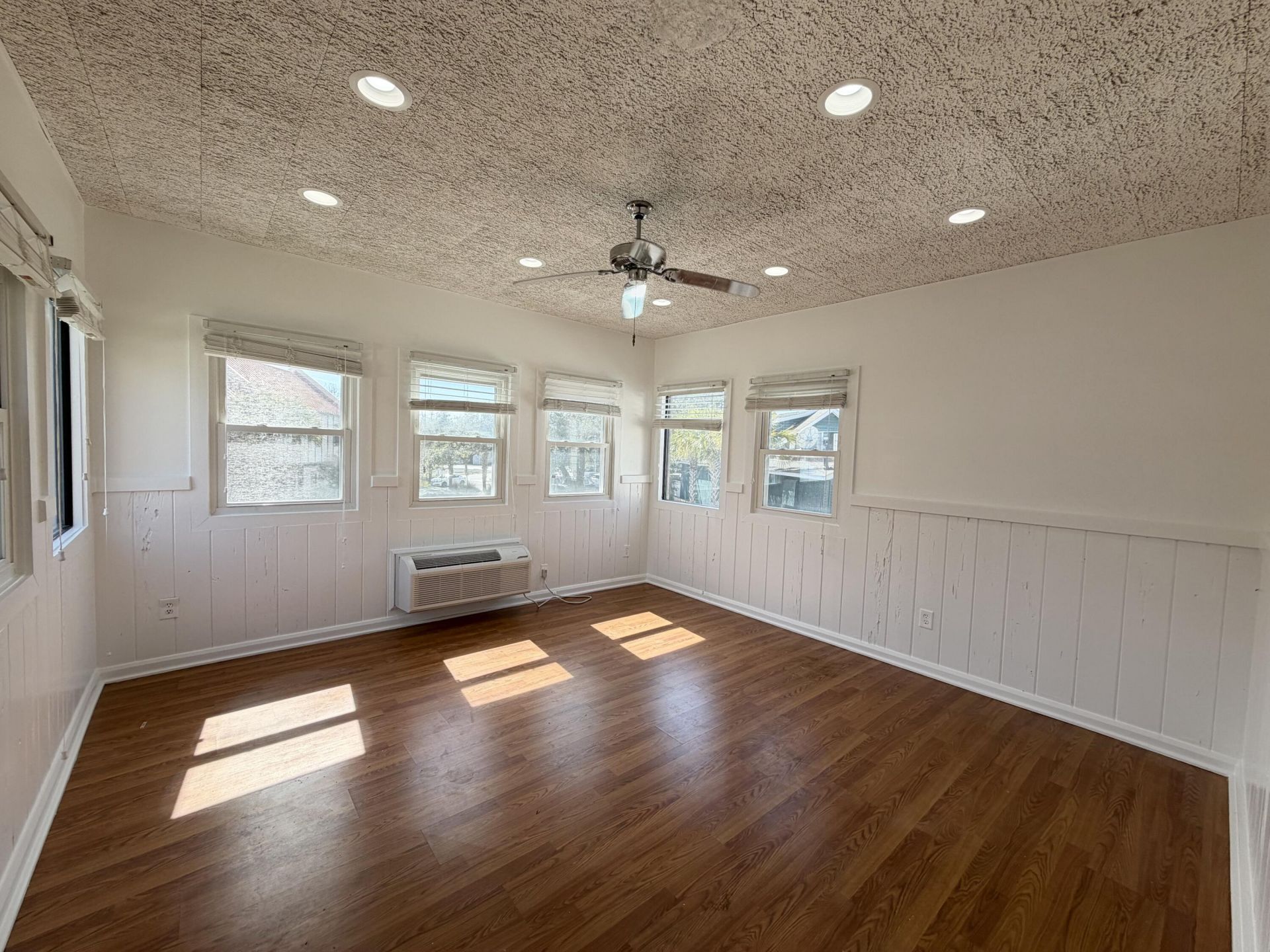510 Mill Street Photo 4