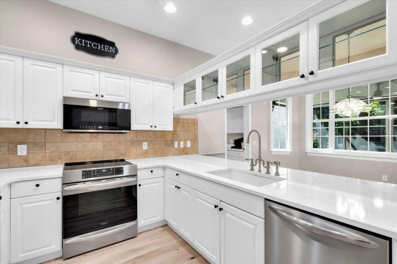 2306 64th Street W, Bradenton, FL 34209 Photo