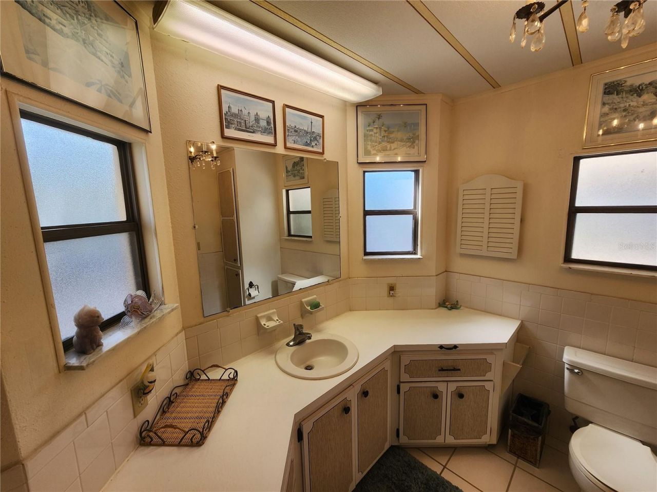 808 53rd Avenue E, Unit 301, Bradenton, FL 34203 Photo