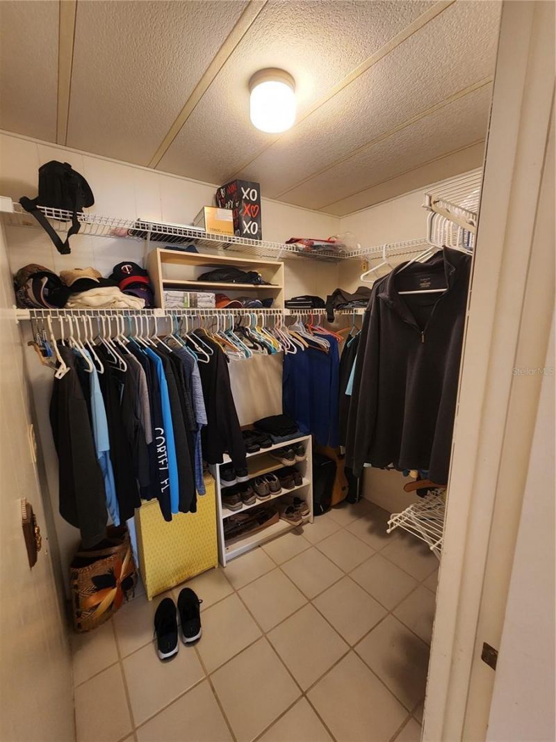 808 53rd Avenue E, Unit 301, Bradenton, FL 34203 Photo