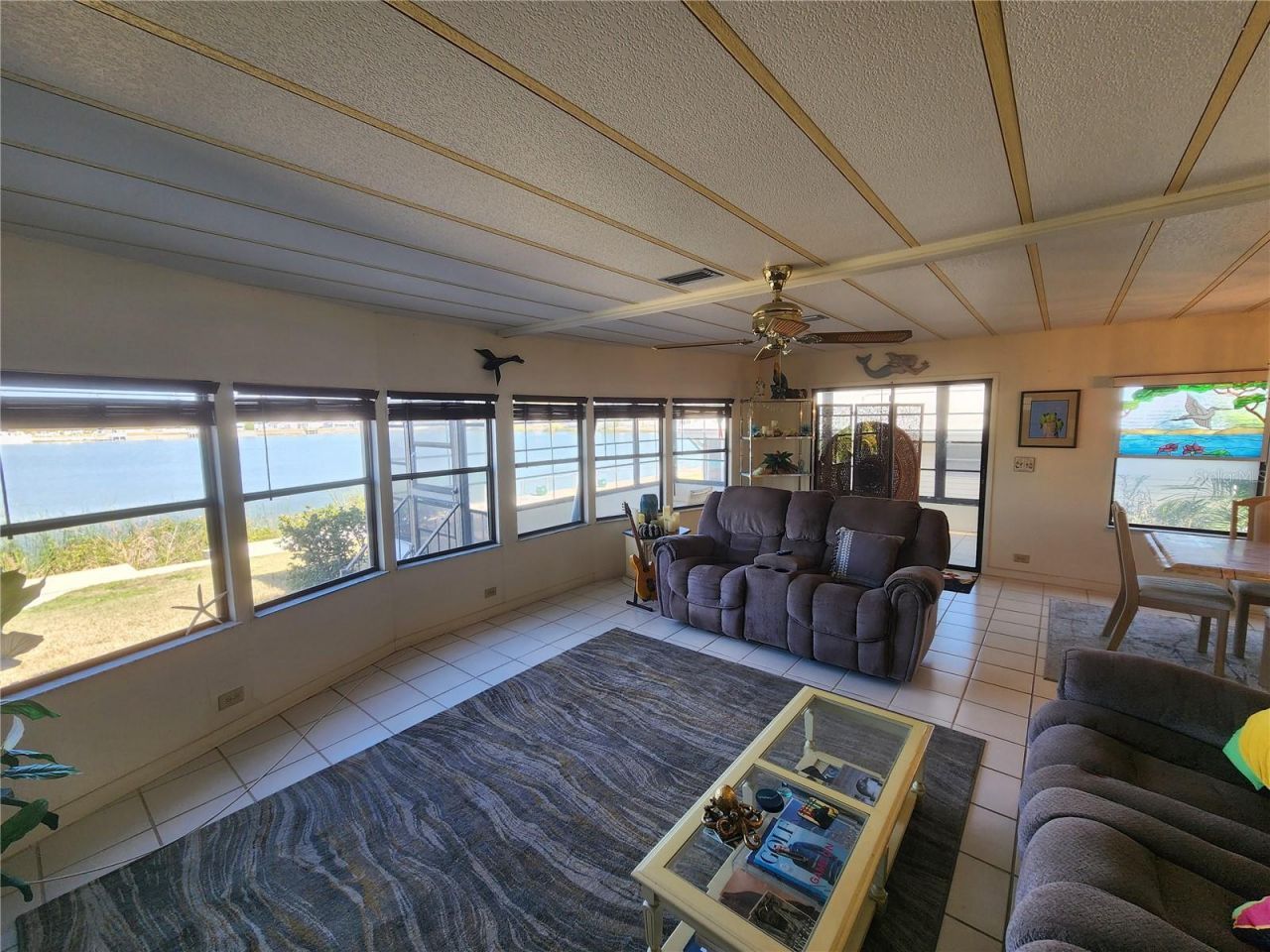 808 53rd Avenue E, Unit 301, Bradenton, FL 34203 Photo