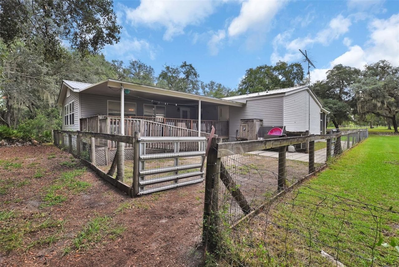 11064 NE 212th Lane, Fort Mc Coy, FL 32134 Photo