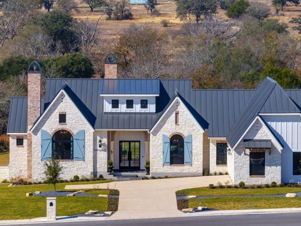 4412 Comanche Trace Drive, Kerrville, TX 78028