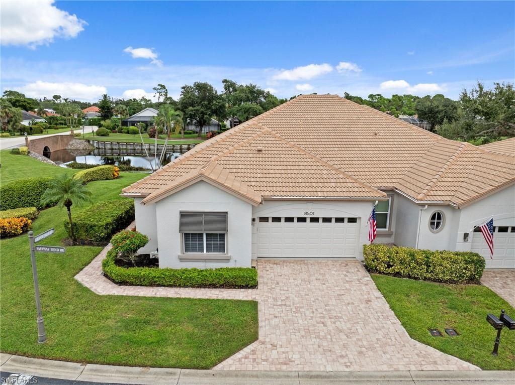 8501 Fairway Bend Dr, Estero, FL 33967 Photo