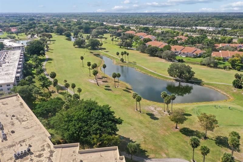 3960 Oaks Clubhouse Drive, Unit 502, Pompano Beach, FL 33069 Photo