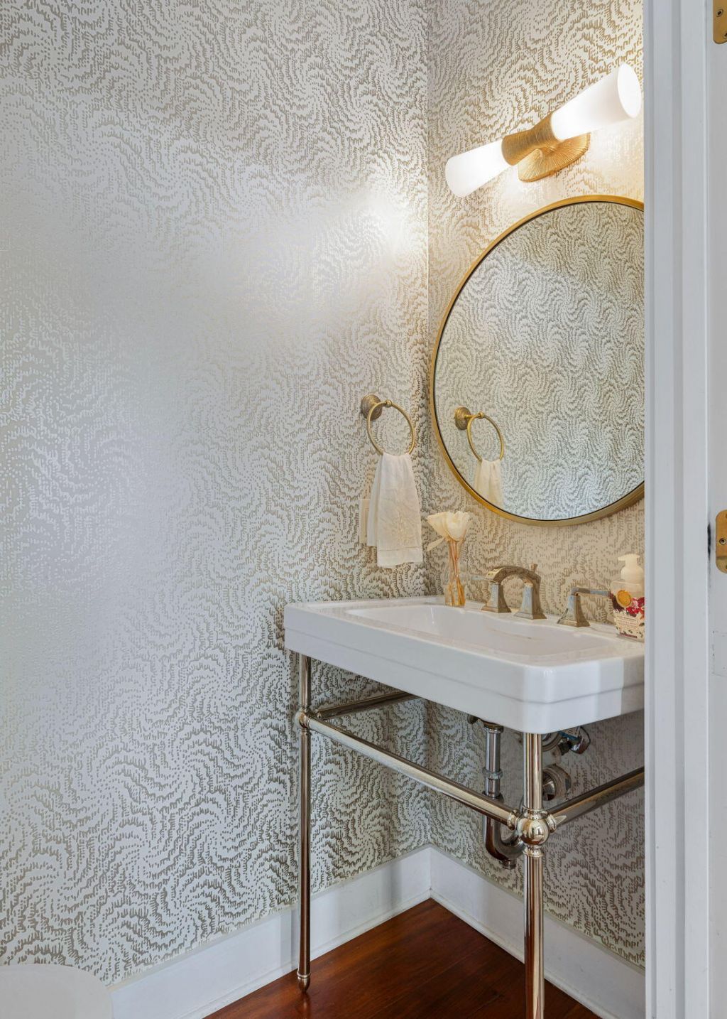 780 Post Oak Drive Photo 4