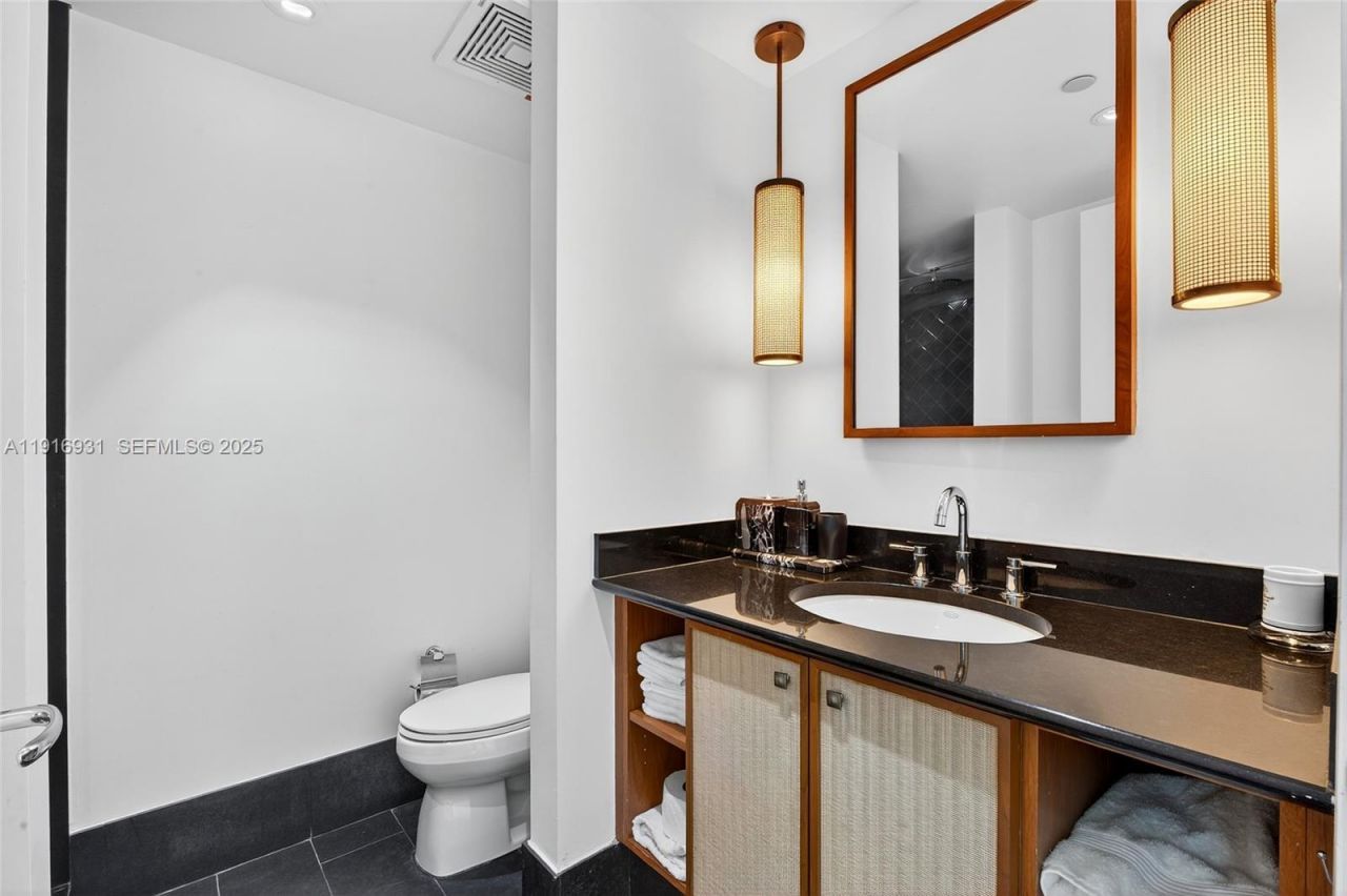 101 20th St, Unit 2902, Miami Beach, FL 33139 Photo