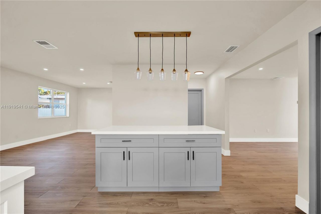 131 NE 18th St, Homestead, FL 33030 Photo