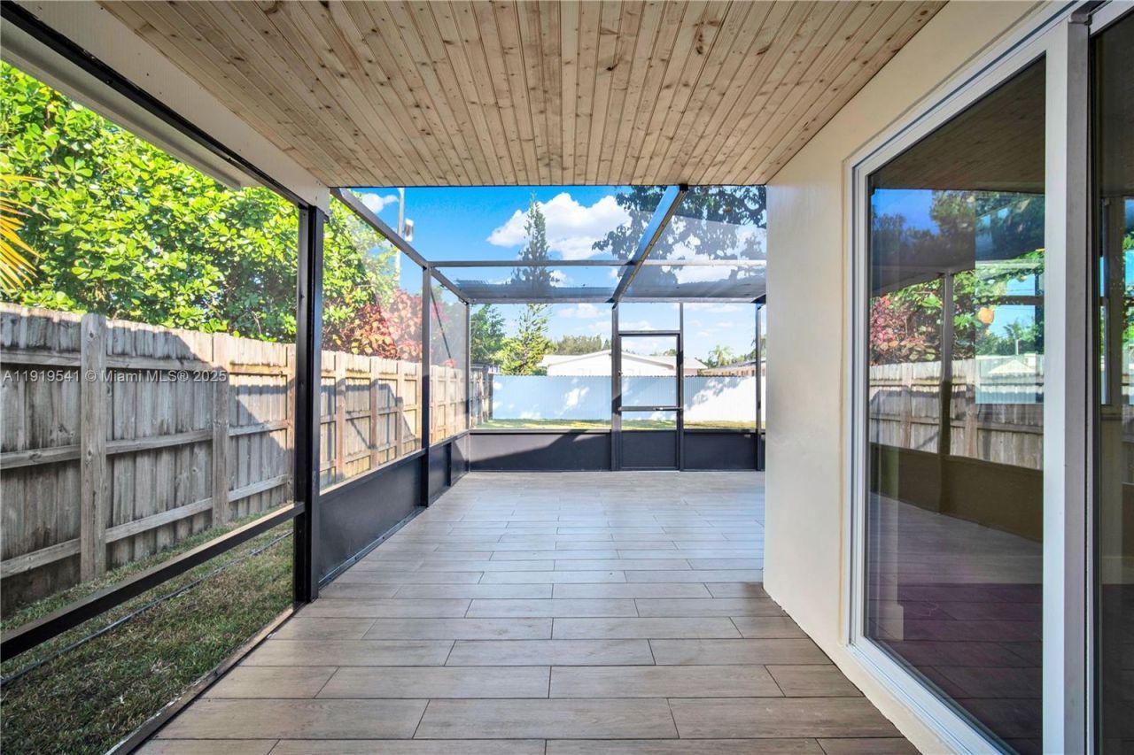 131 NE 18th St, Homestead, FL 33030 Photo