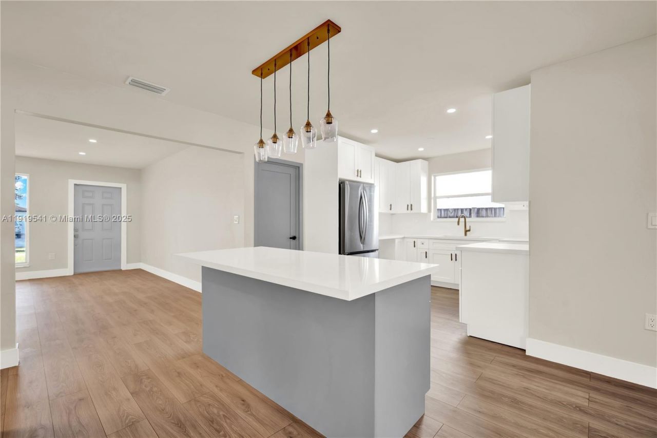 131 NE 18th St, Homestead, FL 33030 Photo