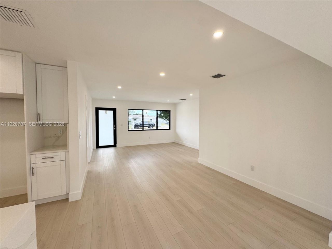 15300 NW 32nd Ave, Miami Gardens, FL 33054 Photo