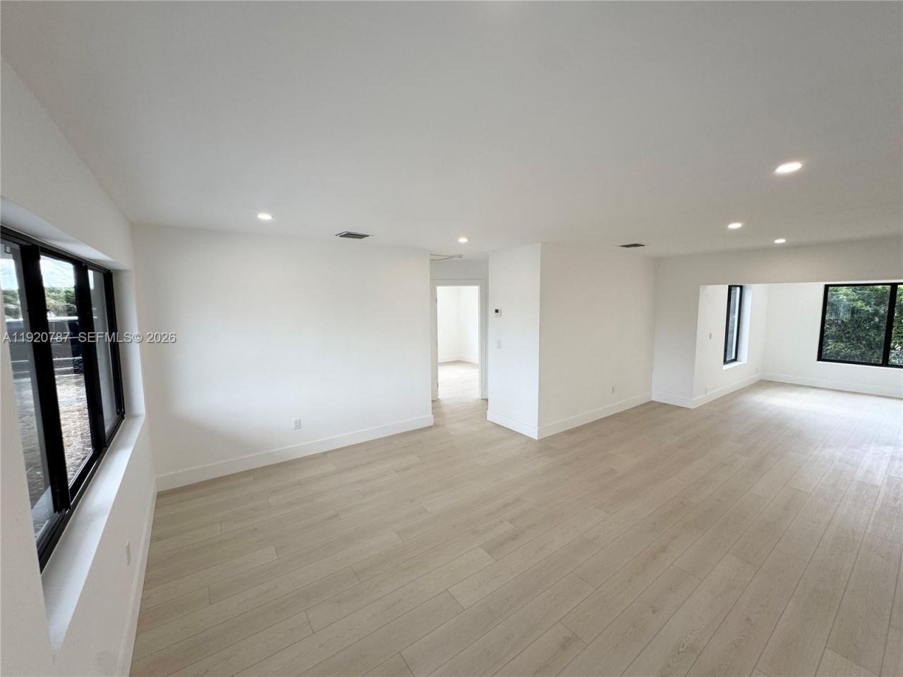 15300 NW 32nd Ave, Miami Gardens, FL 33054 Photo