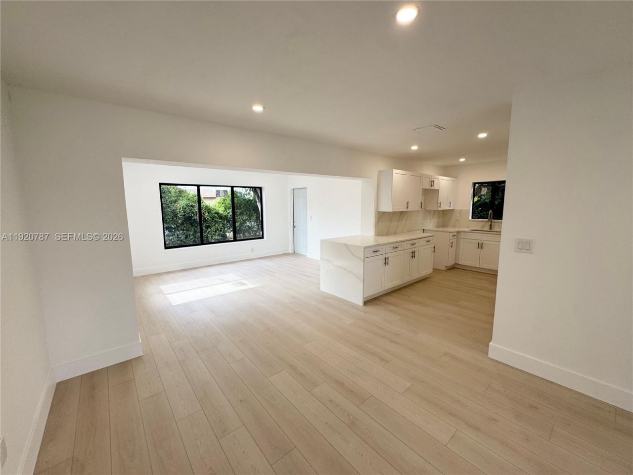 15300 NW 32nd Ave, Miami Gardens, FL 33054 Photo