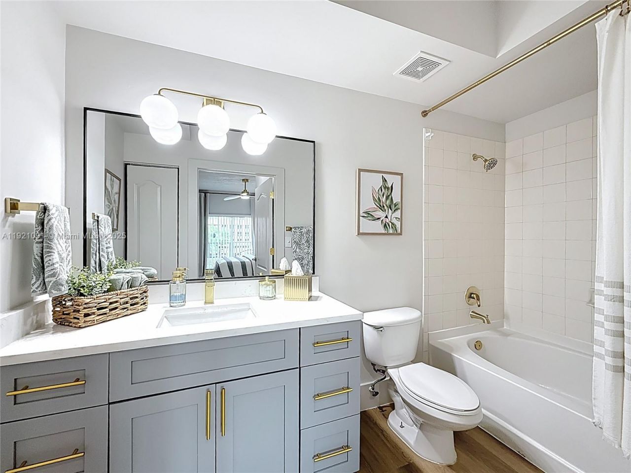 6001 SW 70th St, Unit 643, South Miami, FL 33143 Photo