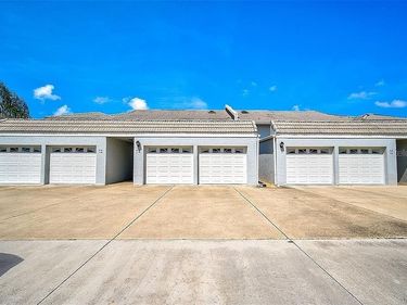 1041 CAPRI ISLES BOULEVARD, Unit 219, VENICE, FL 34292