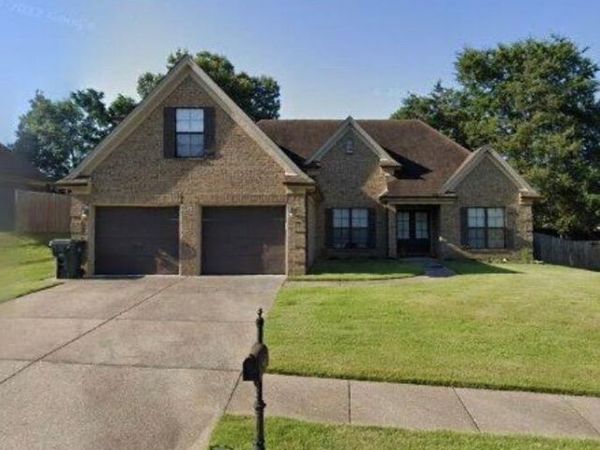67 E Shady Lane Cove, Hernando, MS 38632
