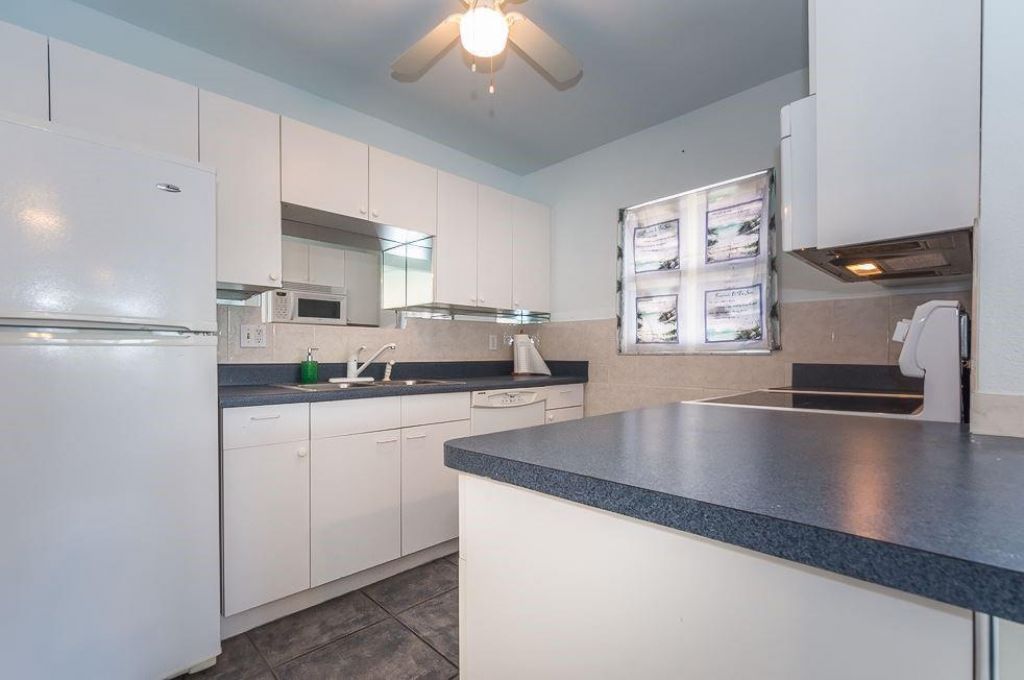 1315 Bayshore Drive, Unit 204, Fort Pierce, FL 34949 Photo