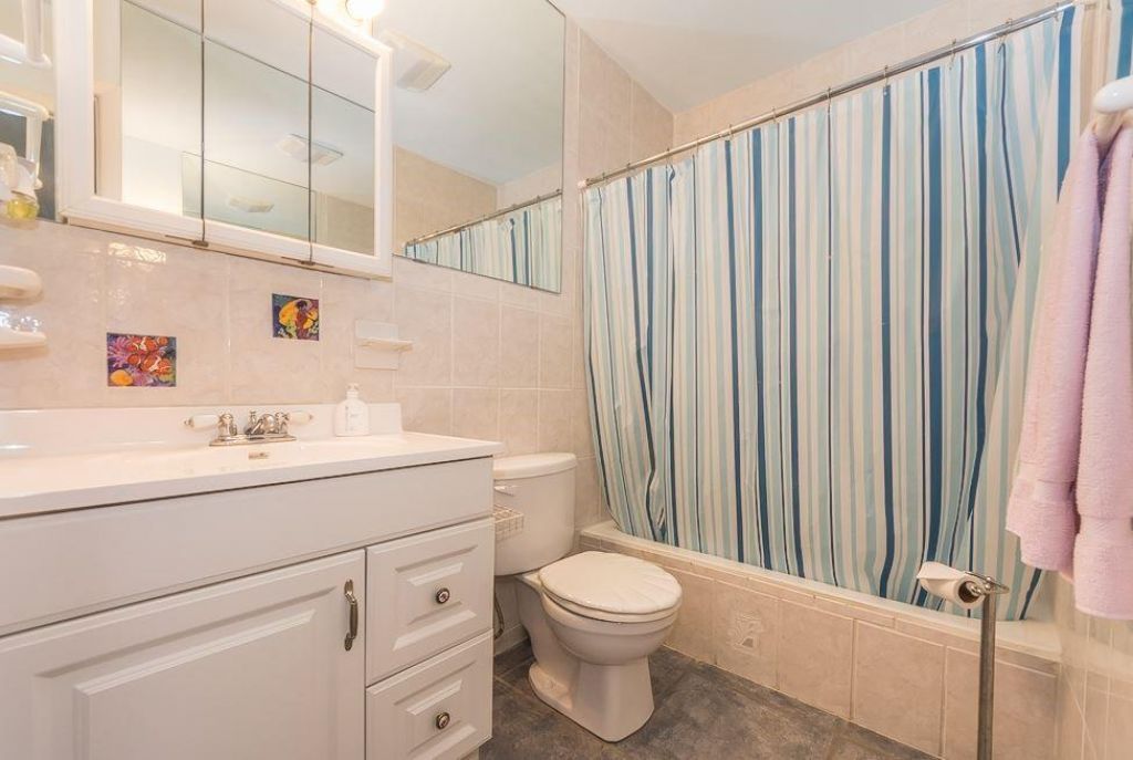 1315 Bayshore Drive, Unit 204, Fort Pierce, FL 34949 Photo