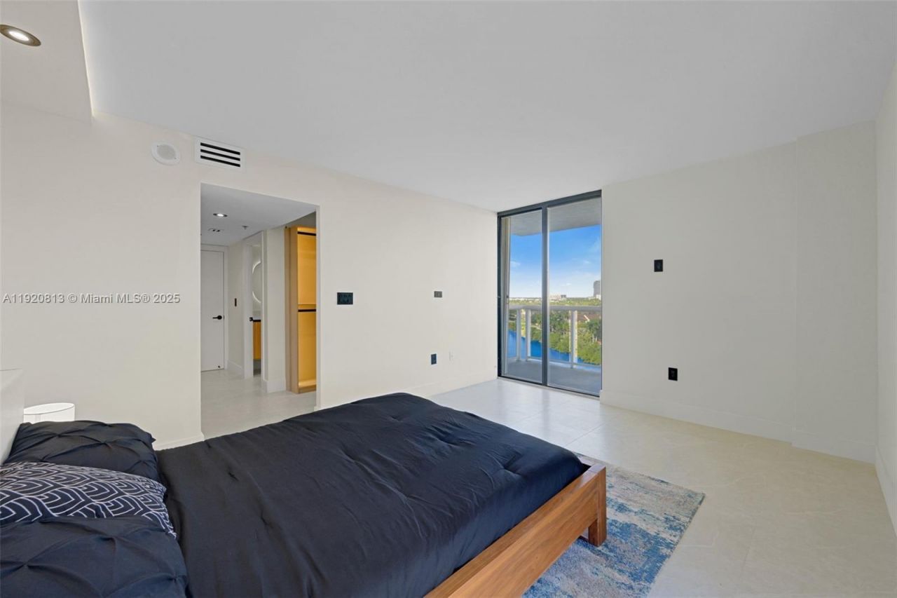 20505 E Country Club Dr, Unit 1133, Aventura, FL 33180 Photo