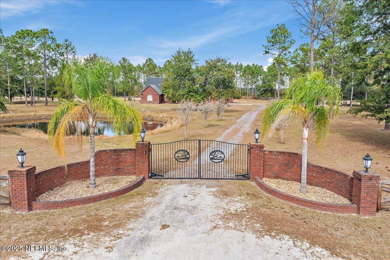 11353 King Ruise Road, Glen St. Mary, FL 32040 Photo