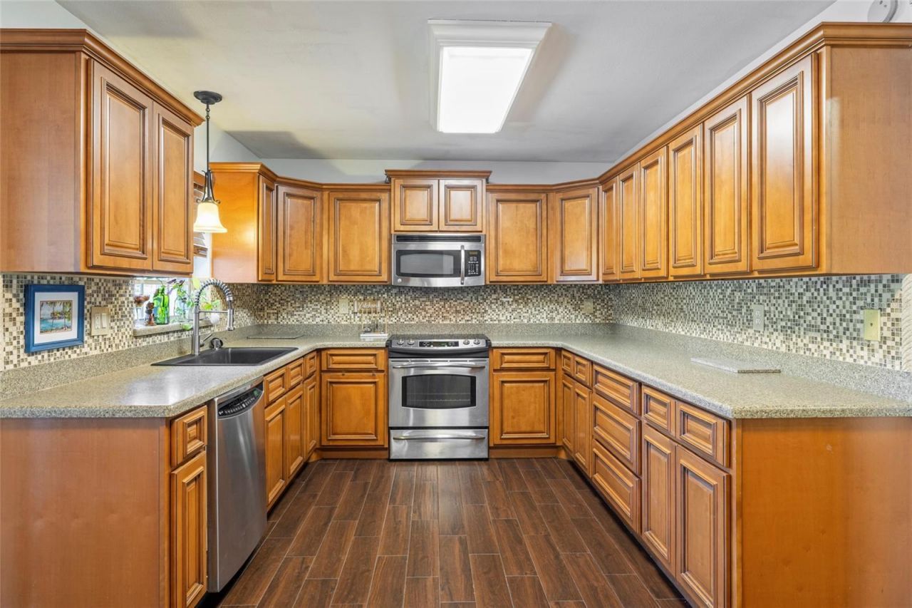 5031 Lakewood Road, Sebring, FL 33875 Photo