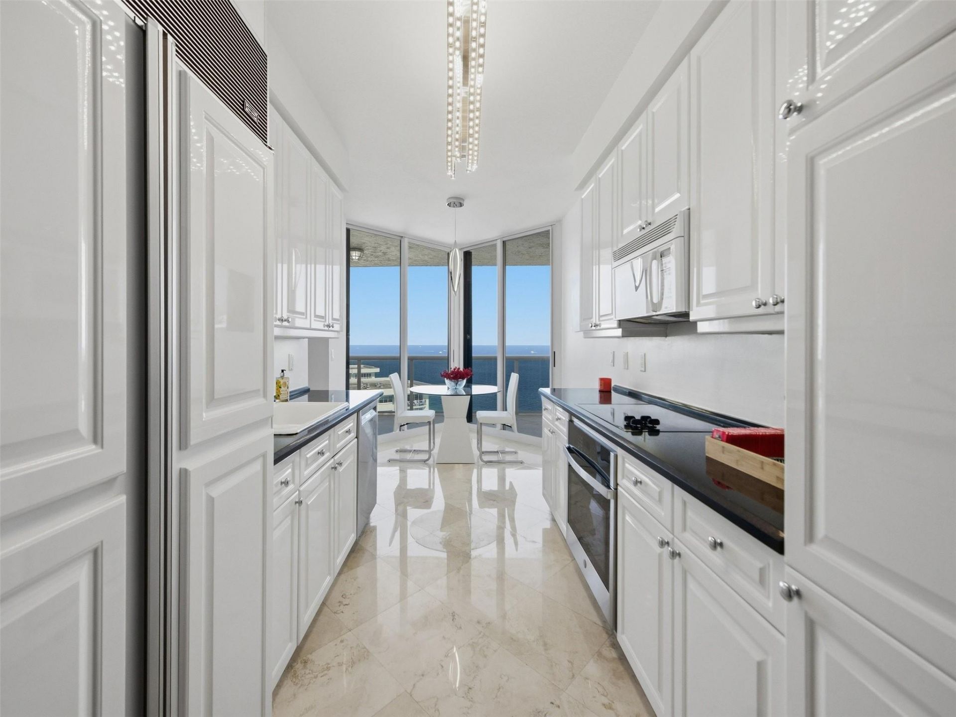 3200 N Ocean Boulevard, Unit 2505, Fort Lauderdale, FL 33308 Photo