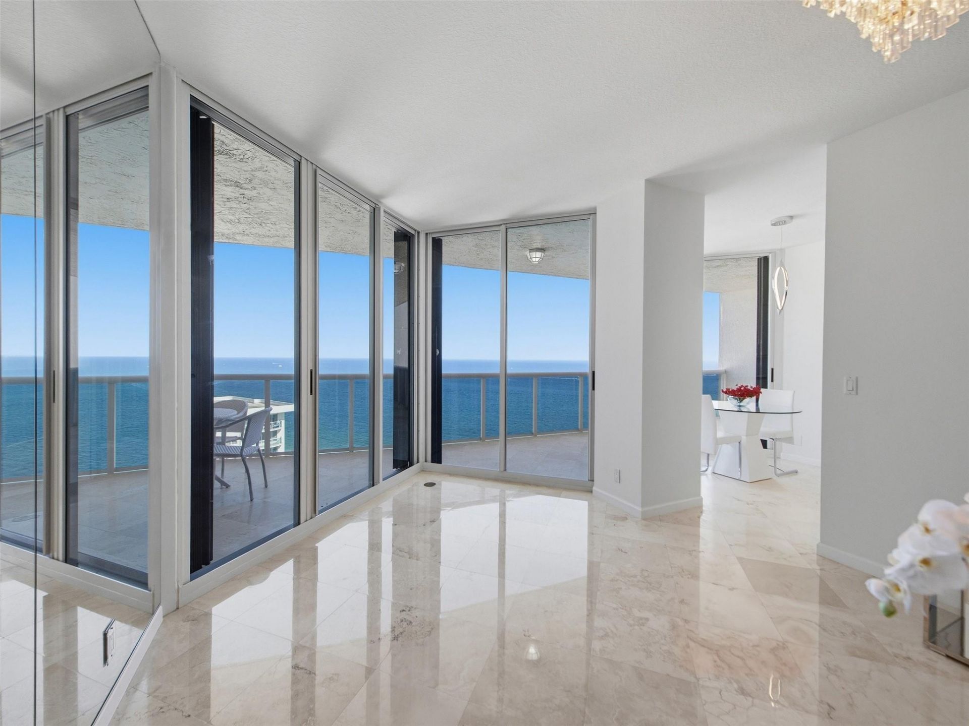 3200 N Ocean Boulevard, Unit 2505, Fort Lauderdale, FL 33308 Photo