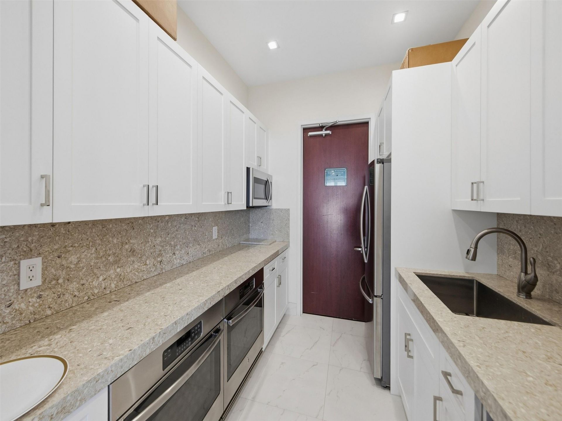 3200 N Ocean Boulevard, Unit 2505, Fort Lauderdale, FL 33308 Photo