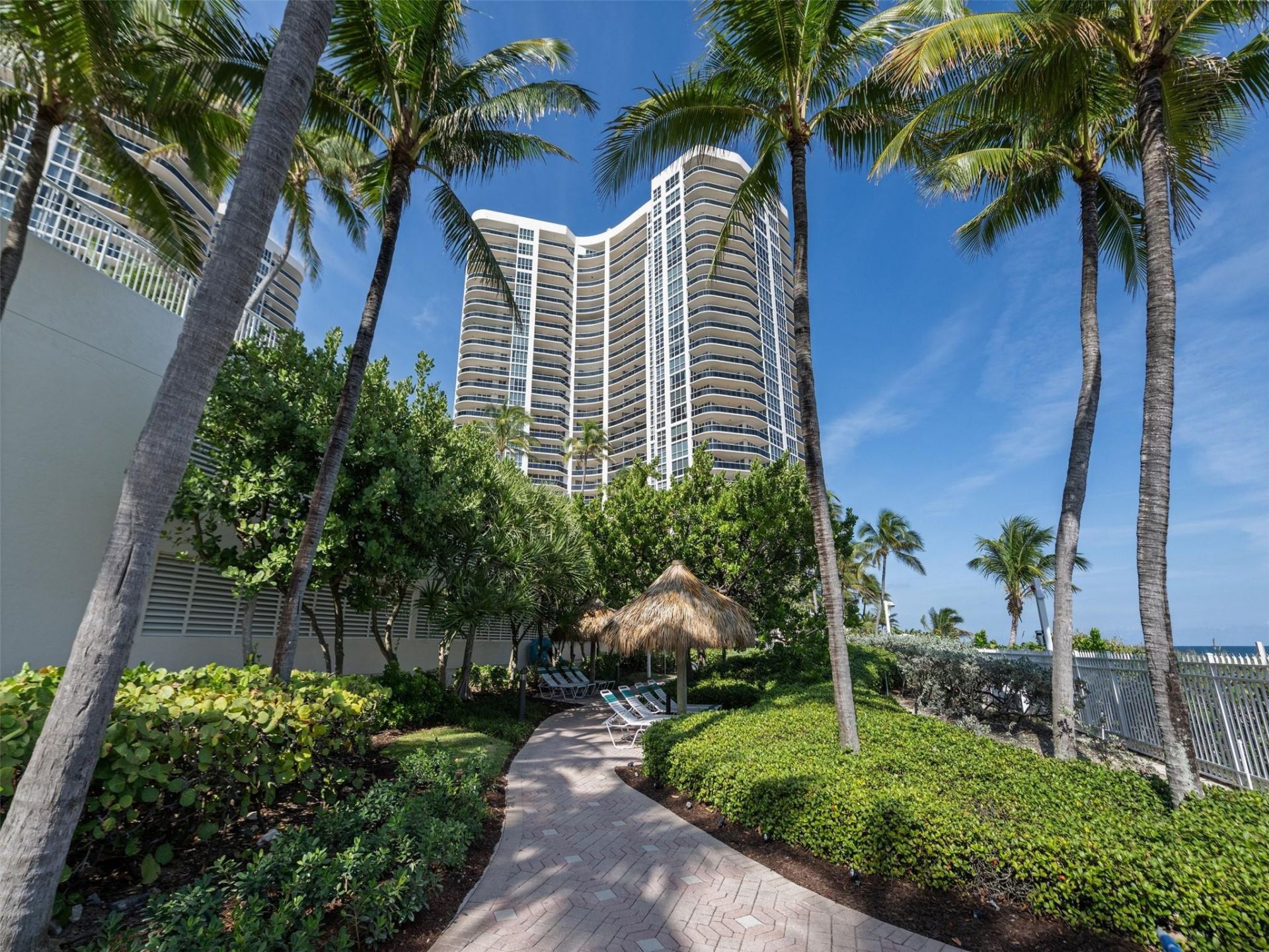 3200 N Ocean Boulevard, Unit 2505, Fort Lauderdale, FL 33308 Photo