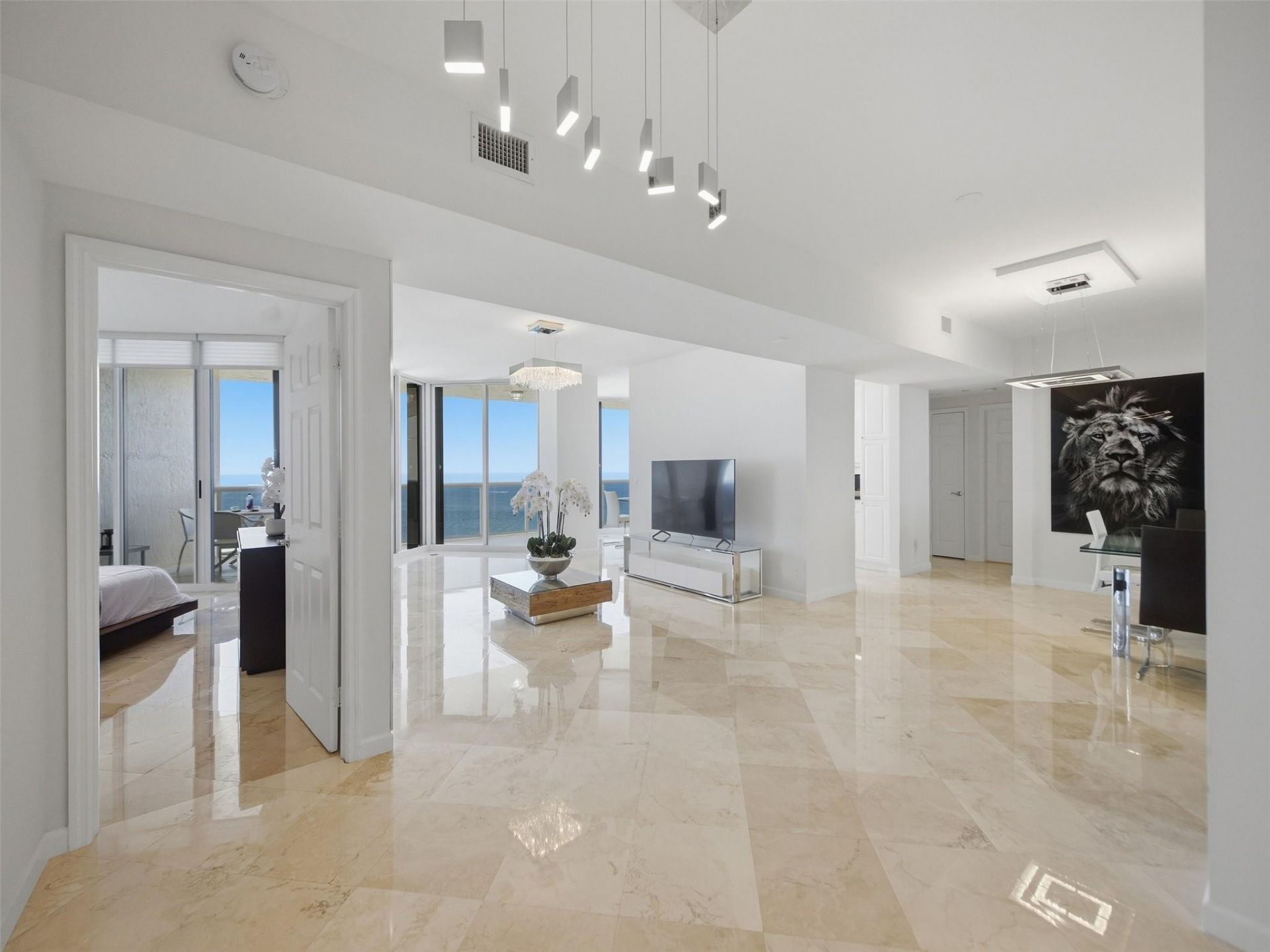 3200 N Ocean Boulevard, Unit 2505, Fort Lauderdale, FL 33308 Photo