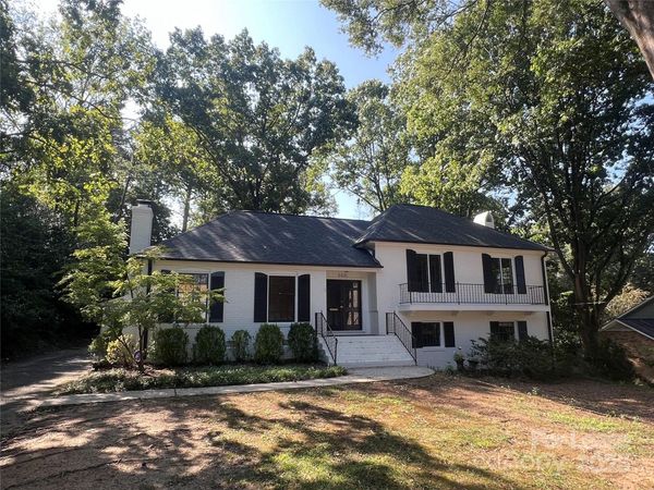 6611 Lancer Drive, Charlotte, NC 28226