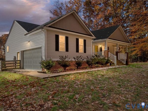 600 Signboard Rd, Louisa, VA 23024