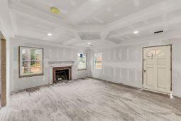 12 Duncan Drive photo 4