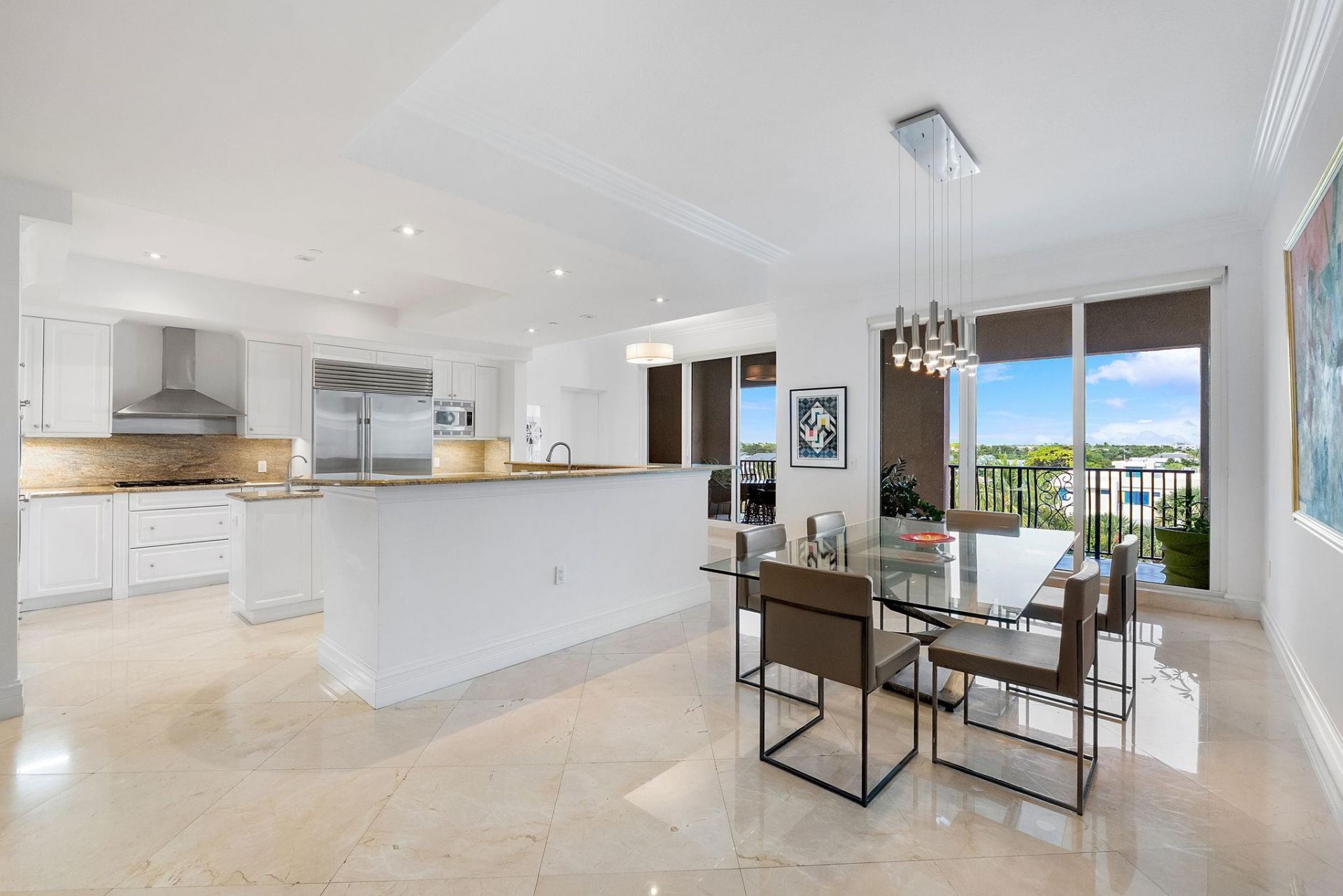 1 N Ocean Boulevard, Unit 402, Boca Raton, FL 33432 Photo