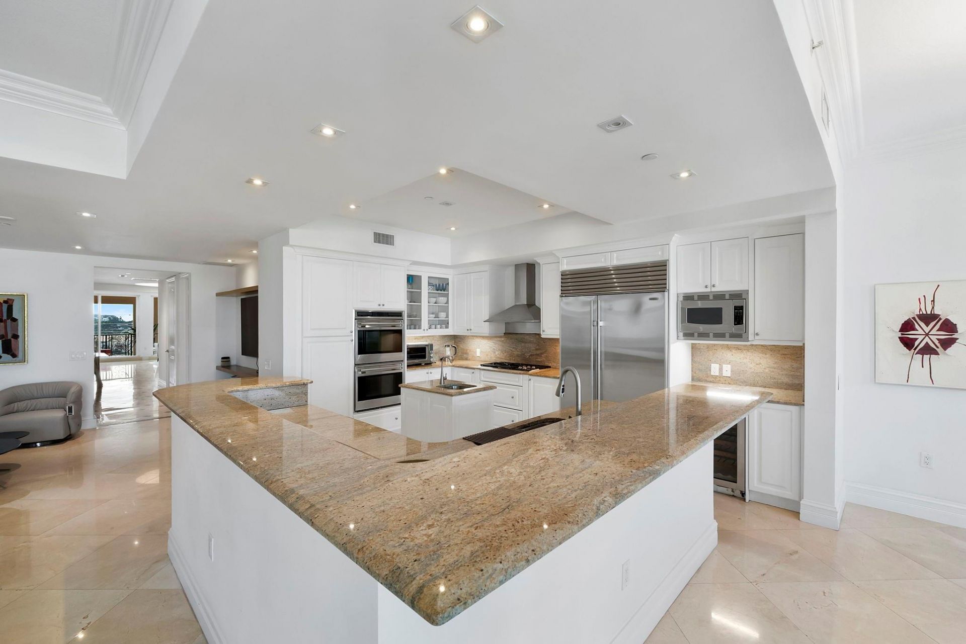 1 N Ocean Blvd, Unit 402, Boca Raton, FL 33432 Photo