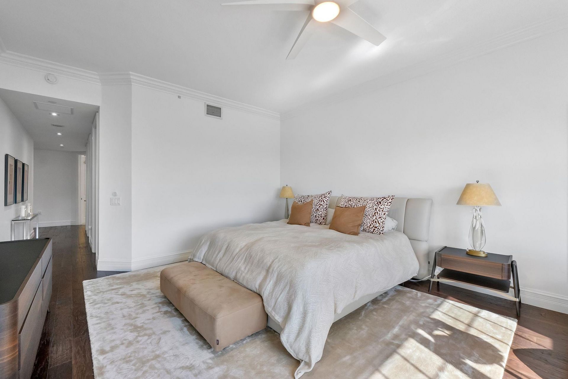 1 N Ocean Boulevard, Unit 402, Boca Raton, FL 33432 Photo