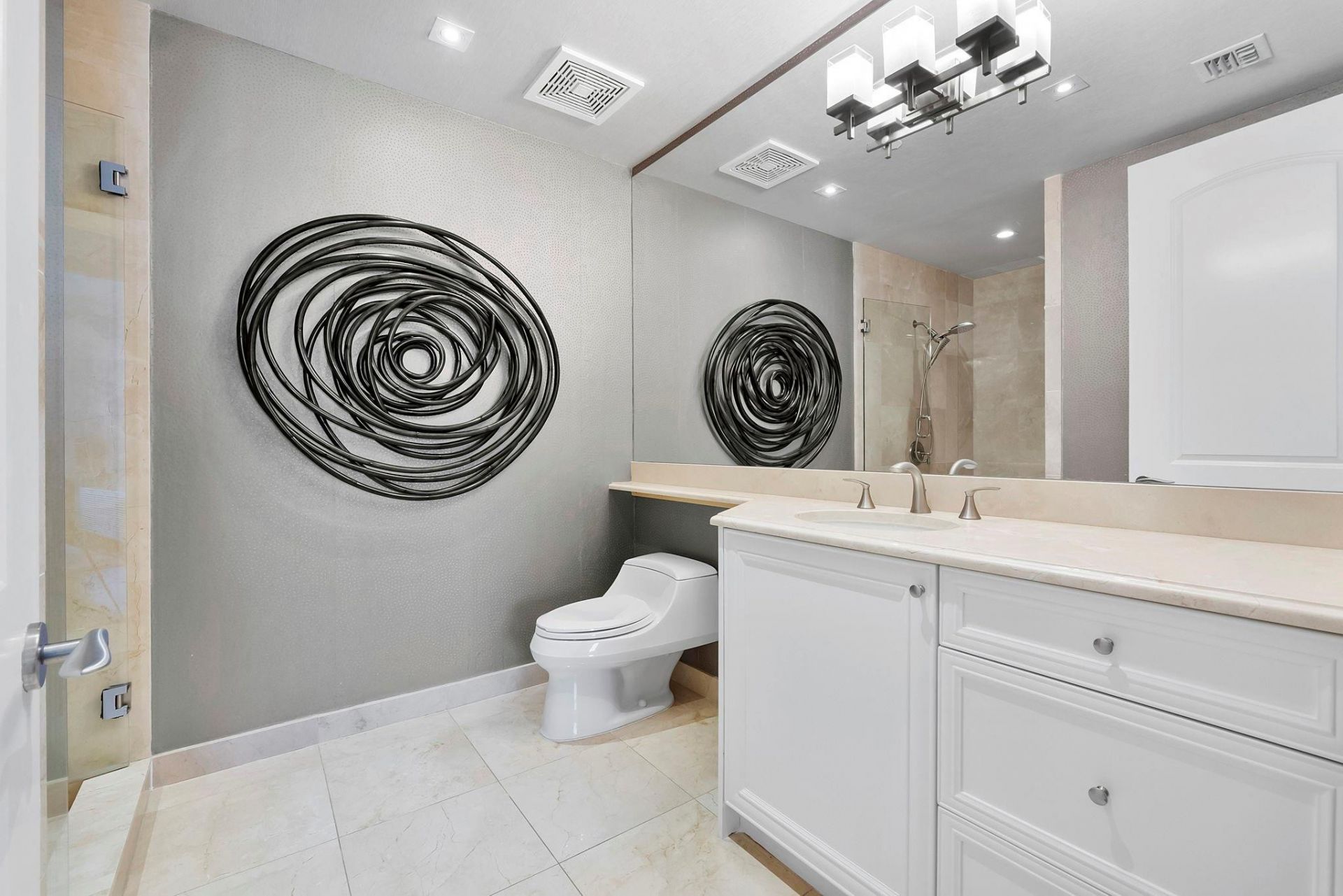 1 N Ocean Boulevard, Unit 402, Boca Raton, FL 33432 Photo